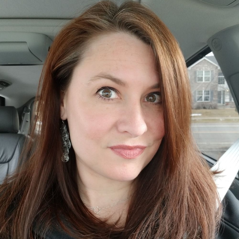 Meet your Posher, Danielle